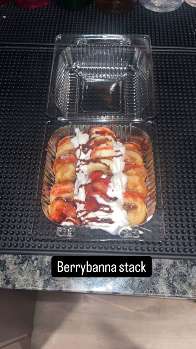 Berrybana: strawberry and chocolate mini pancakes with banana slices